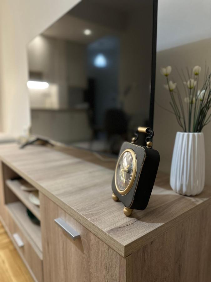 Comfort Inn Афины Экстерьер фото