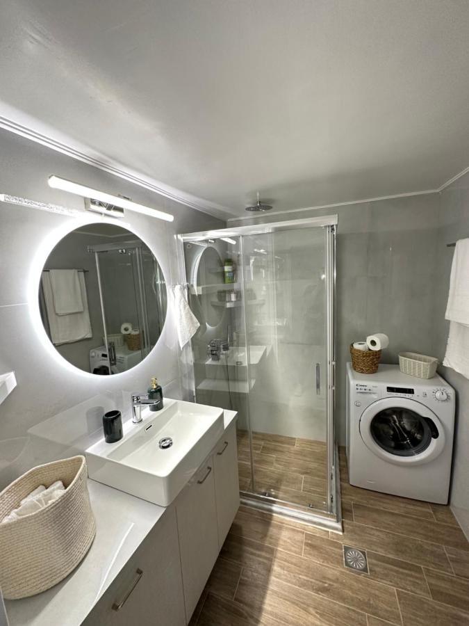 Comfort Inn Афины Экстерьер фото